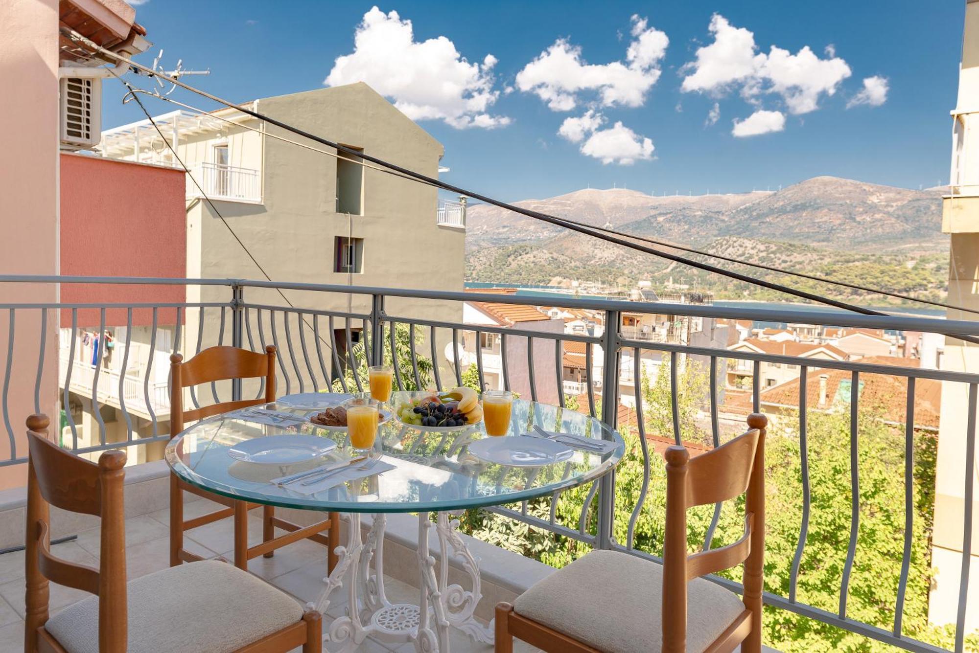 Elegant Living Daire Argostolion Oda fotoğraf