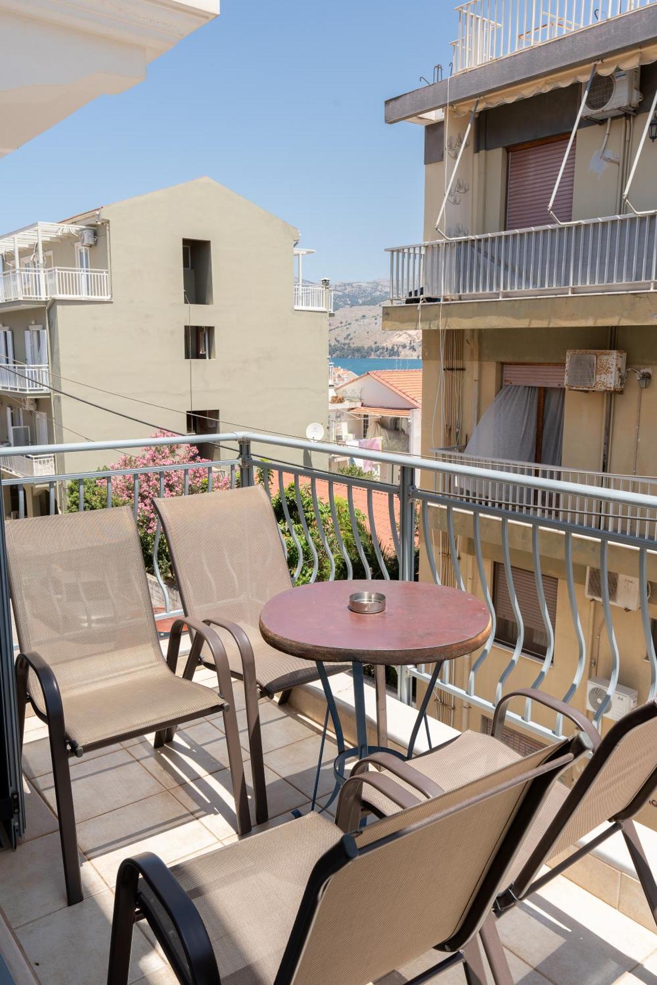 Elegant Living Daire Argostolion Oda fotoğraf
